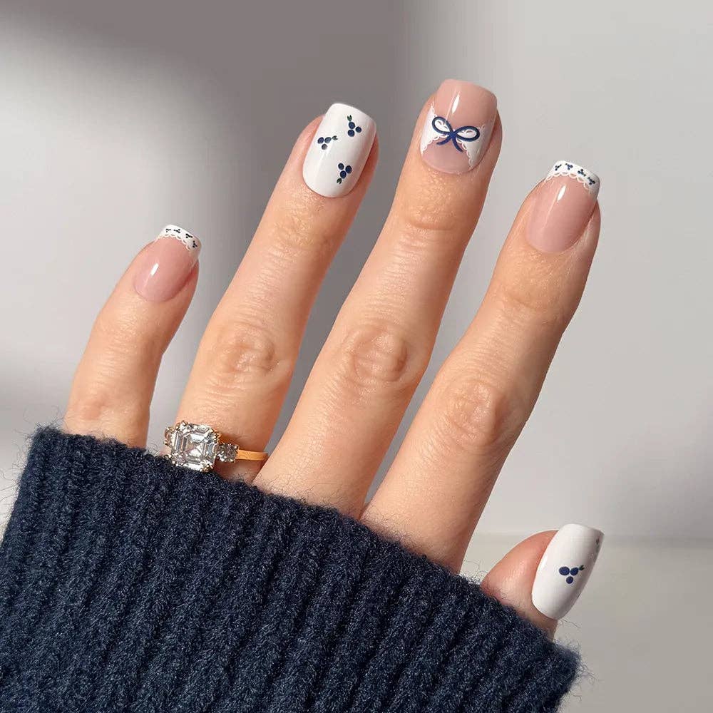 Blue A Kiss Press-On Nails | Short Squoval Valentine Ribbons