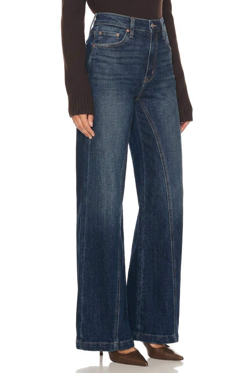 HIGH RISE RELAXED FLARE LEG JEANS