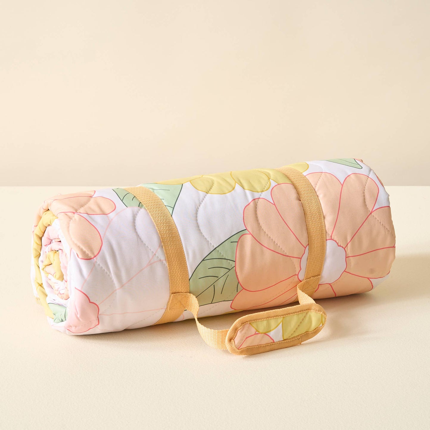 On-the-Go Quilted Blanket - Daisy Craze Peach