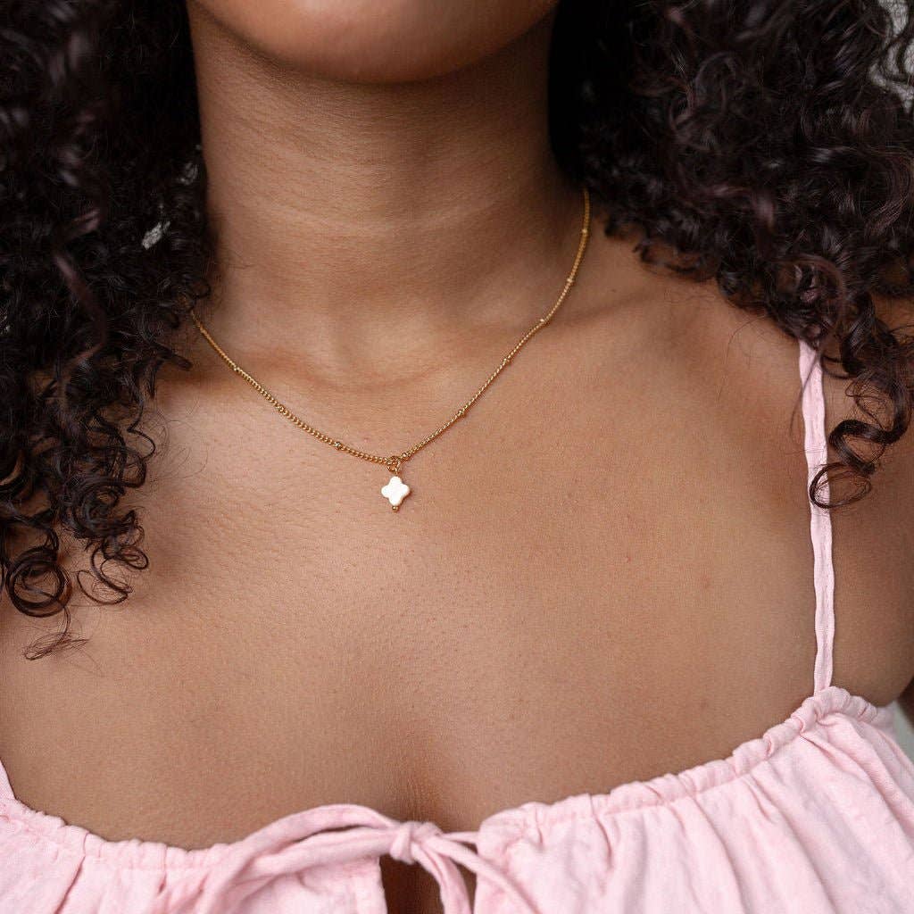 Clover Necklace