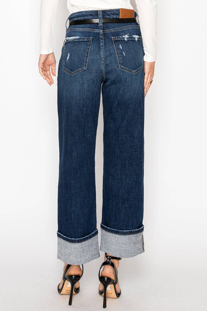HIGH RISE RELAXED STRAIGHT LEG JEANS
