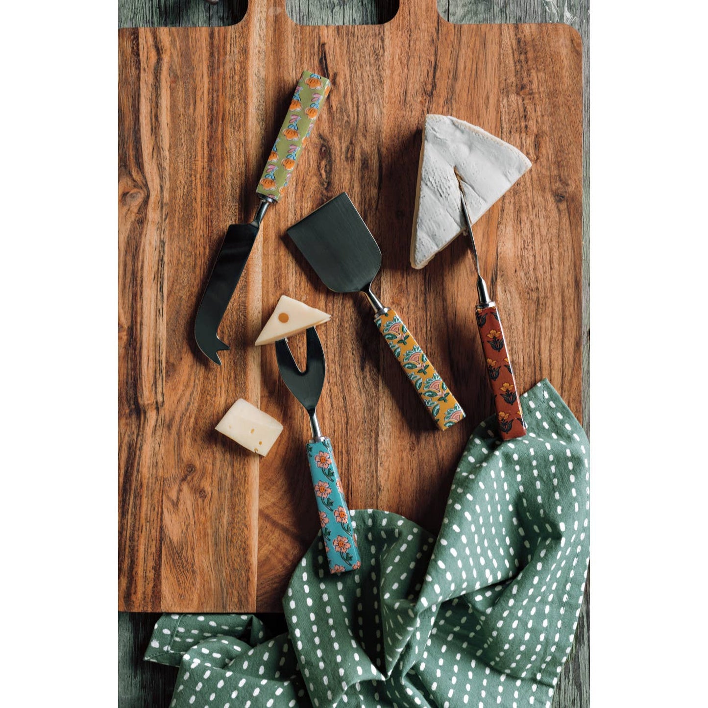 Heirloom Acacia Serving Board