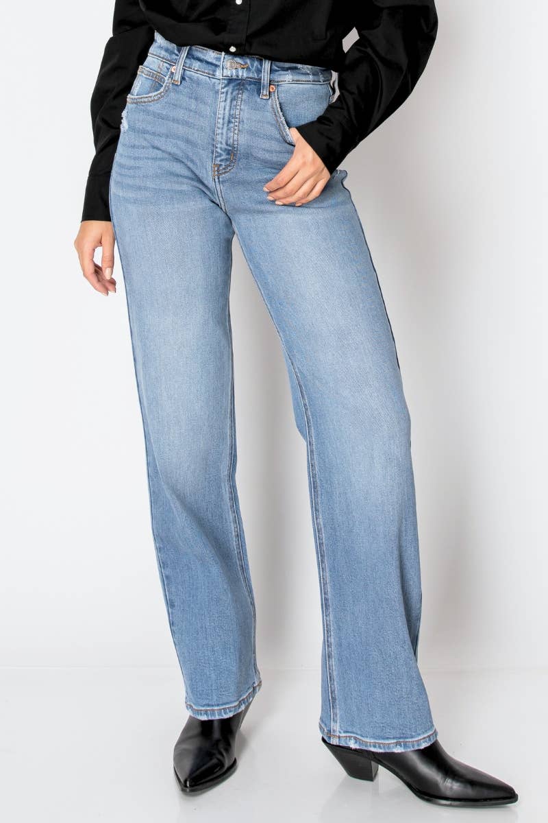HIGH RISE STRAIGHT JEANS